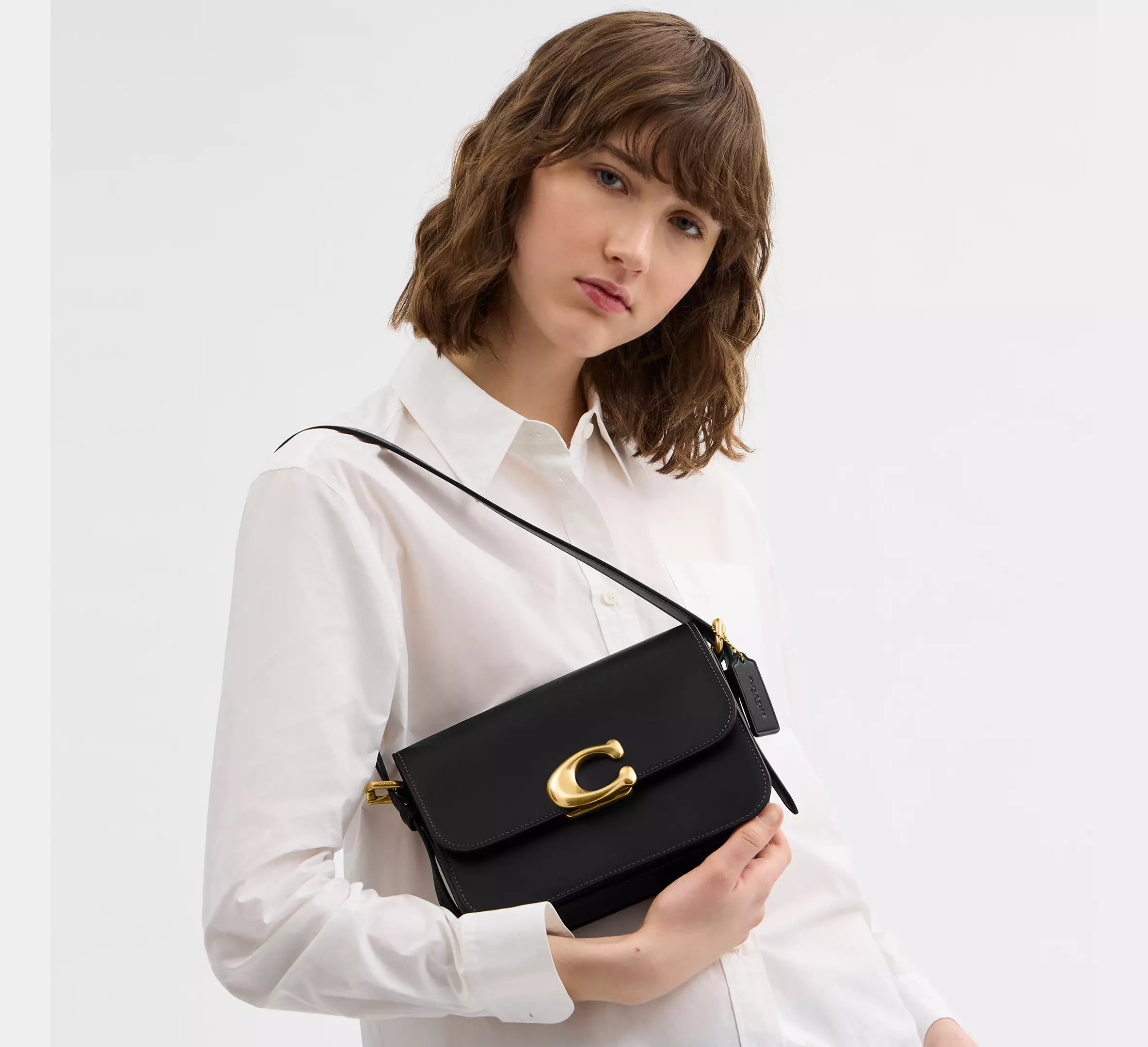 (PREORDER) COACH - Sage Shoulder Bag CAM17