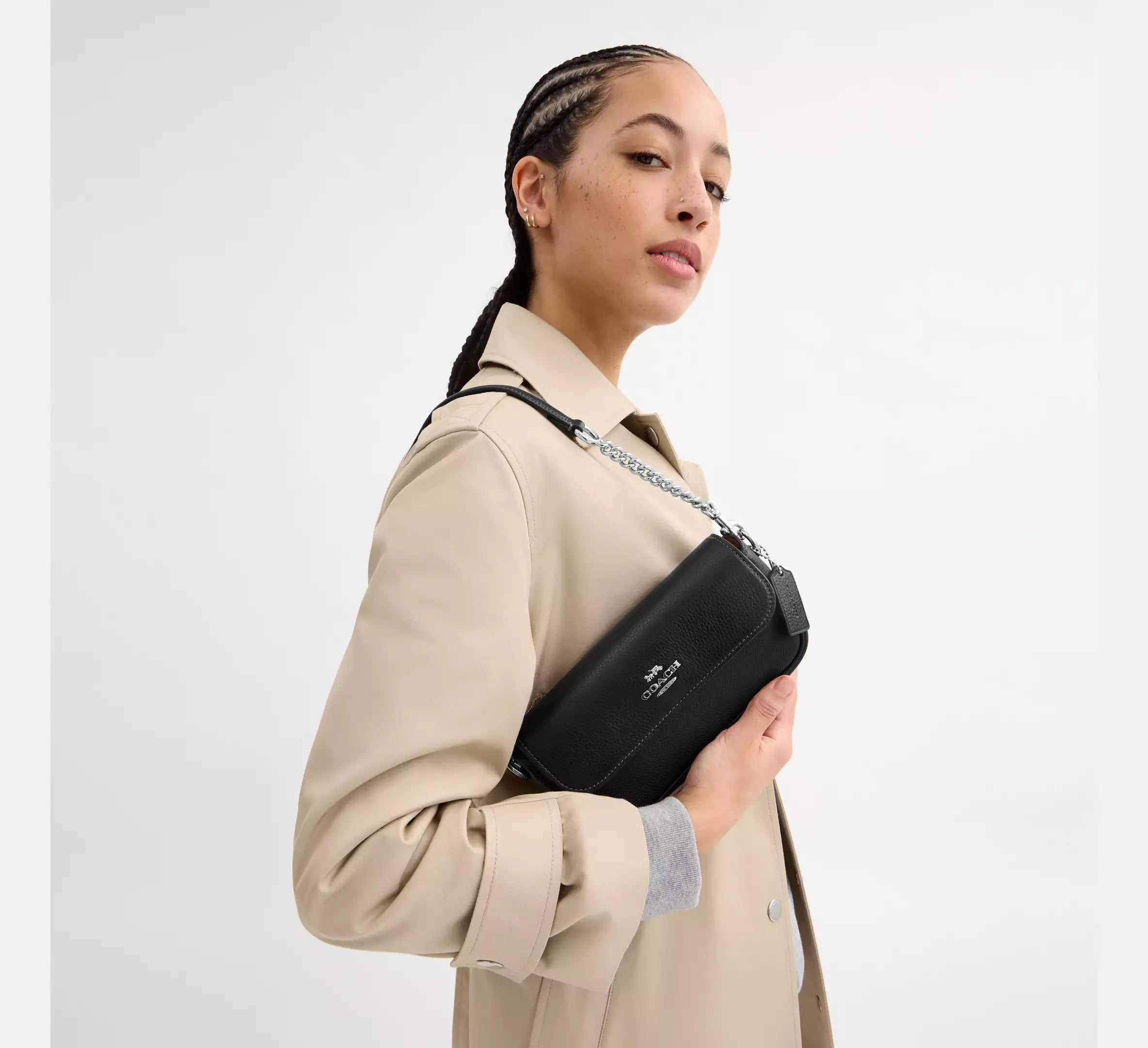 (PREORDER) COACH - Hailey Flap Bag CAN72 | With Signature Canvas CAN94 | Rivets CAN97