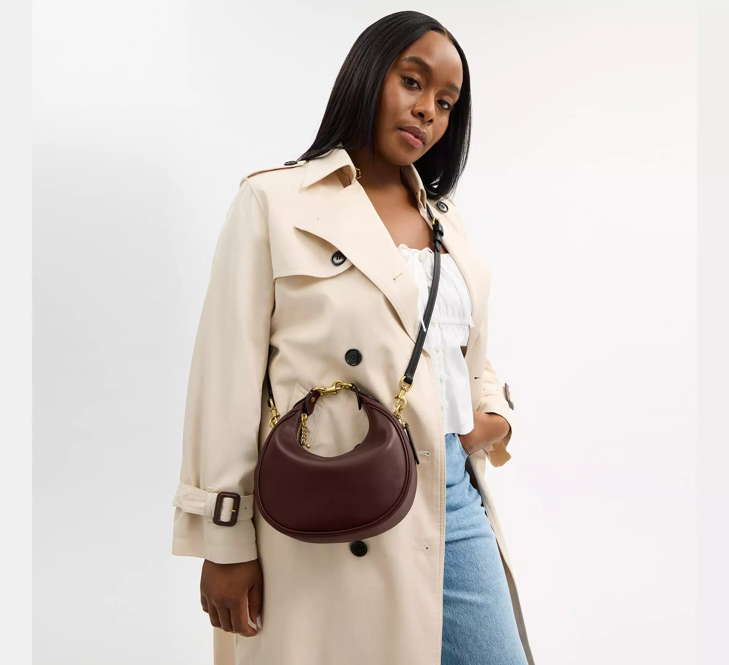 (PREORDER) COACH - Jonie Bag 22 CBG16
