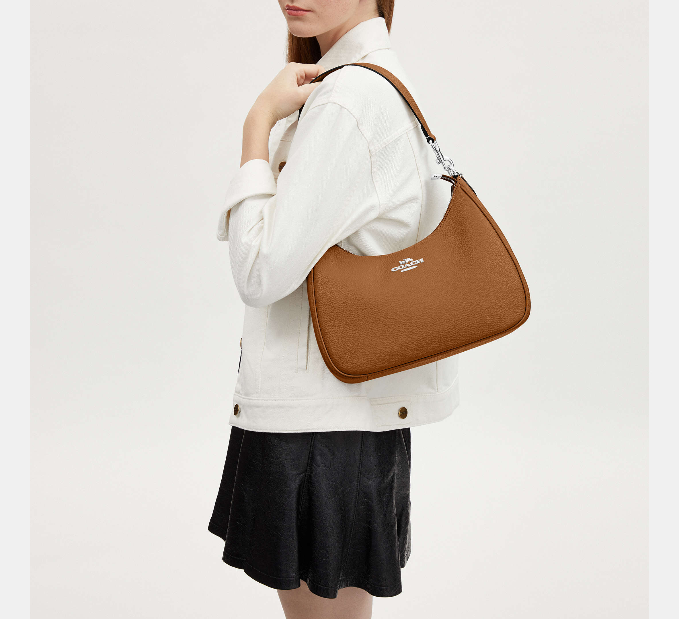 (PREORDER) COACH - Teri Hobo CJ517 CV935