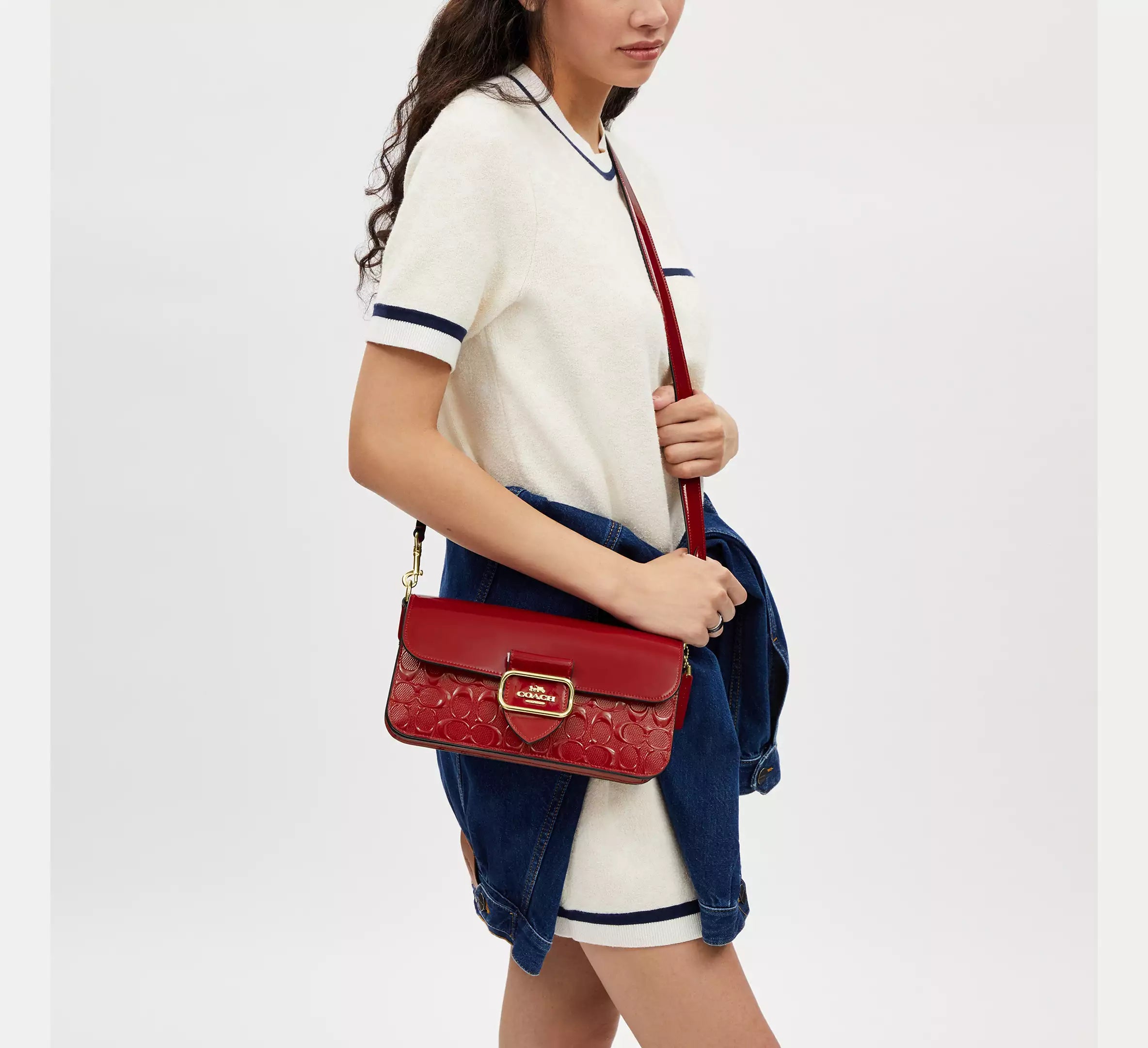 (PREORDER) COACH - Morgan Shoulder Bag In Signature Leather CV399