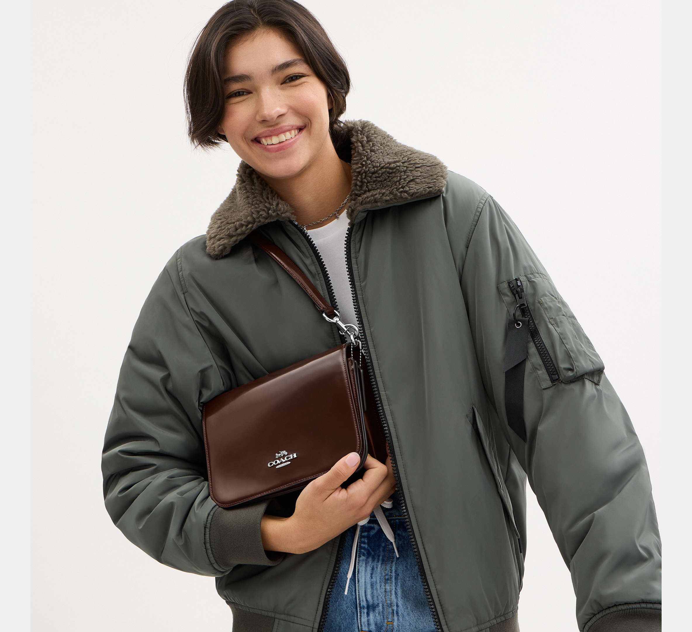 (PREORDER) COACH - Quinn Bag CY657