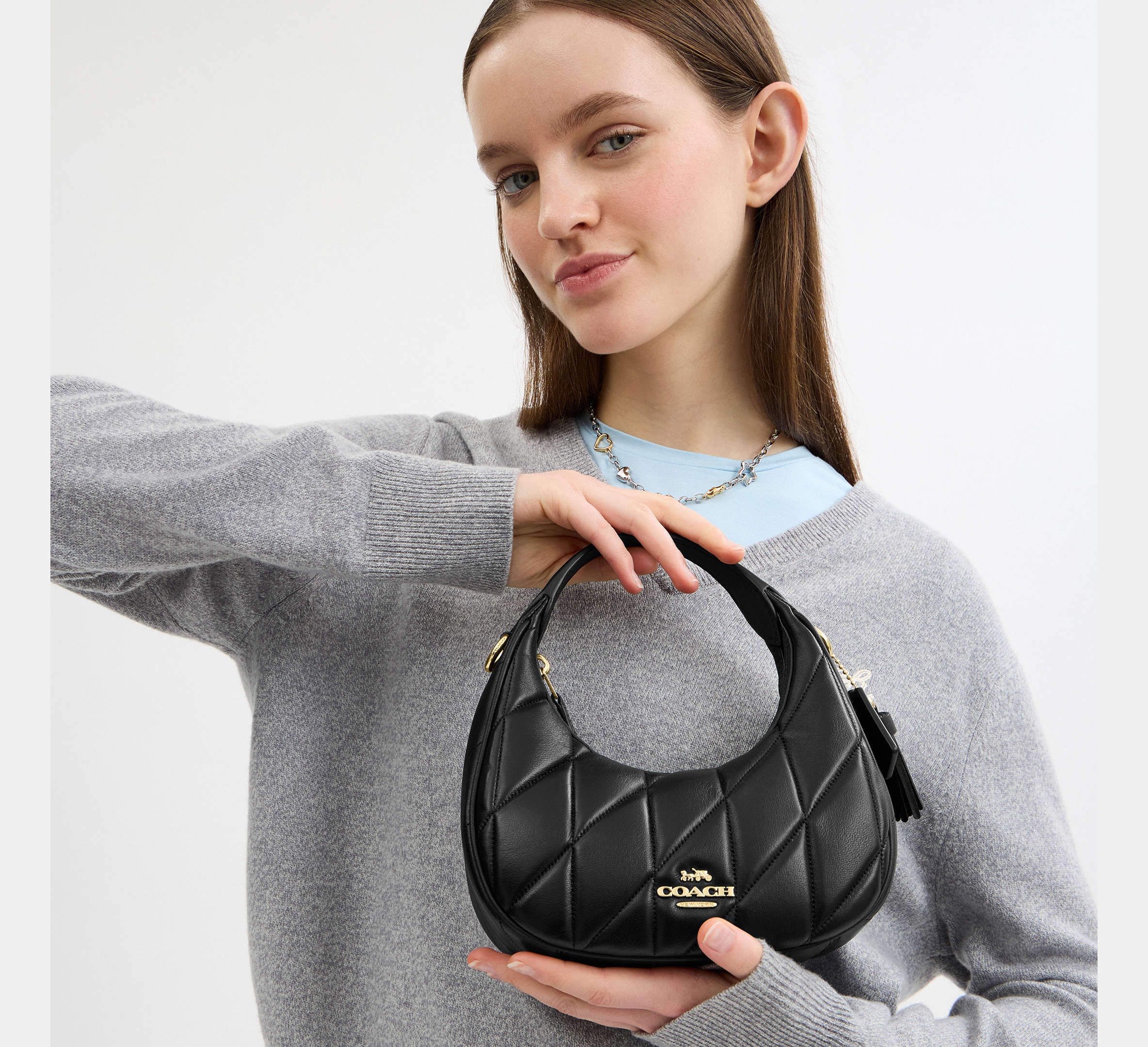 (PREORDER) COACH - Carmen Mini Crossbody Bag With Quilting CY710