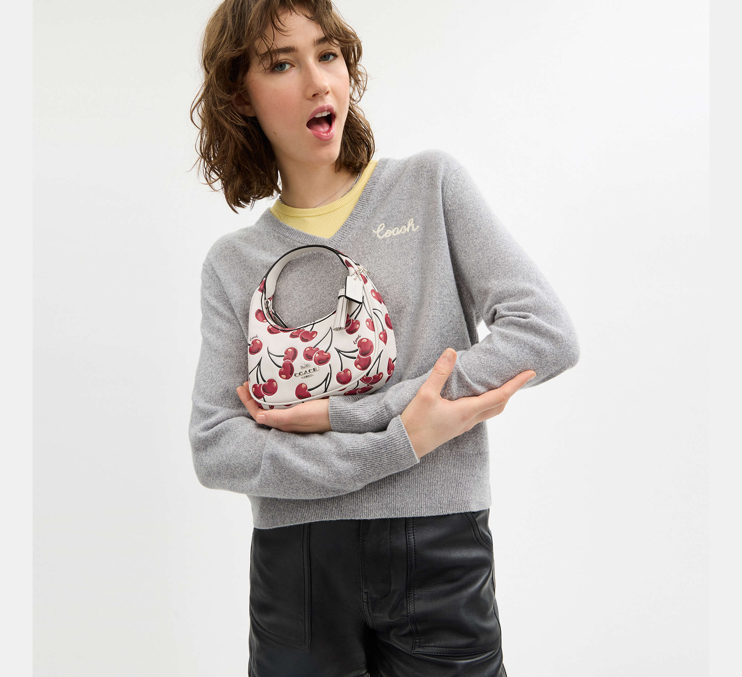 (PREORDER) COACH - Carmen Mini Crossbody Bag With Cherry Print CY711