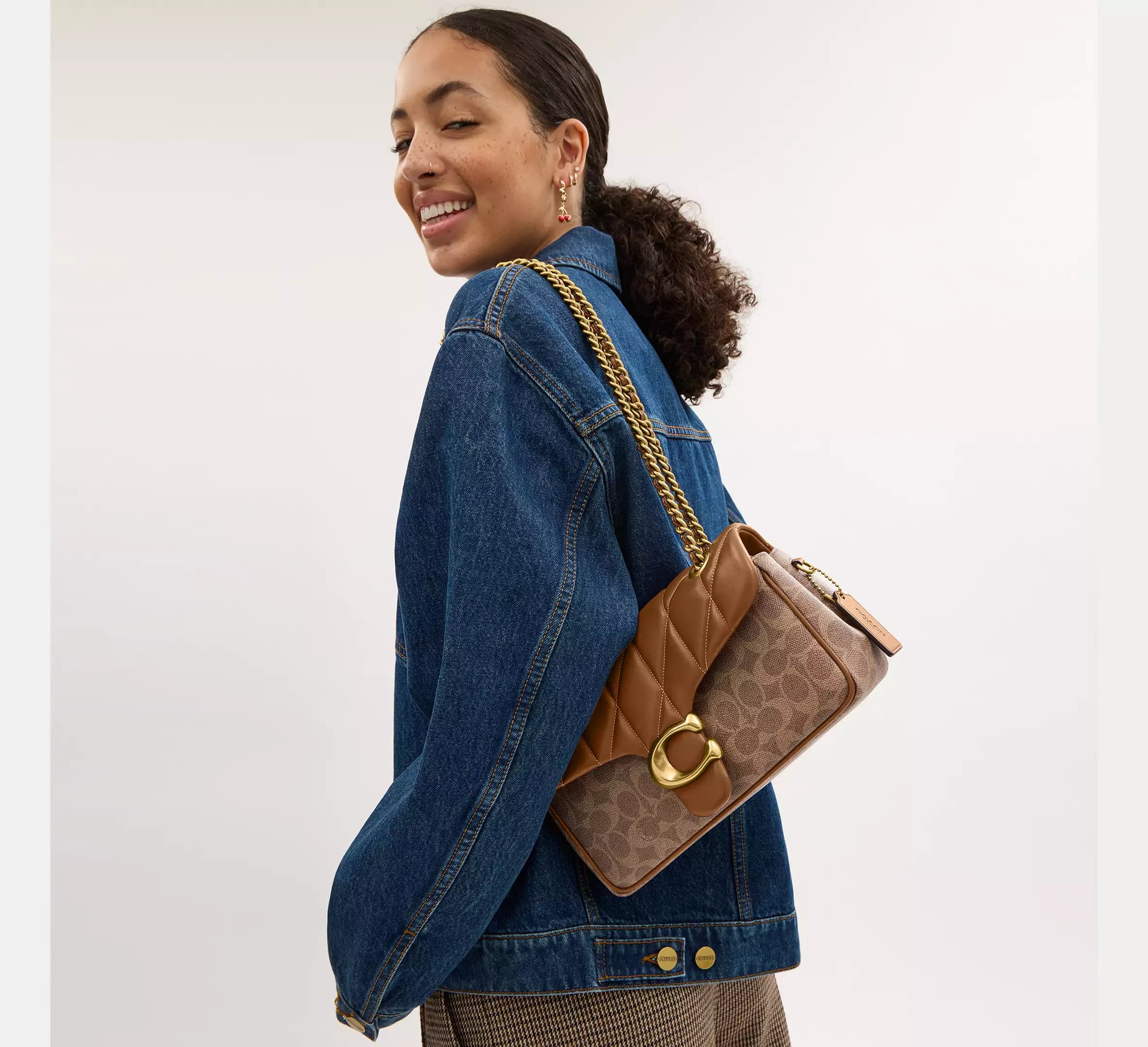 (PREORDER) COACH - Tabby Shoulder Bag 26 In Signature Canvas With Quilting CY815 Brass/Tan Brown