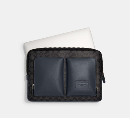 (PREORDER) COACH - Utility Laptop Case In Colorblock Signature Canvas CE701 Gunmetal/Charcoal/Denim